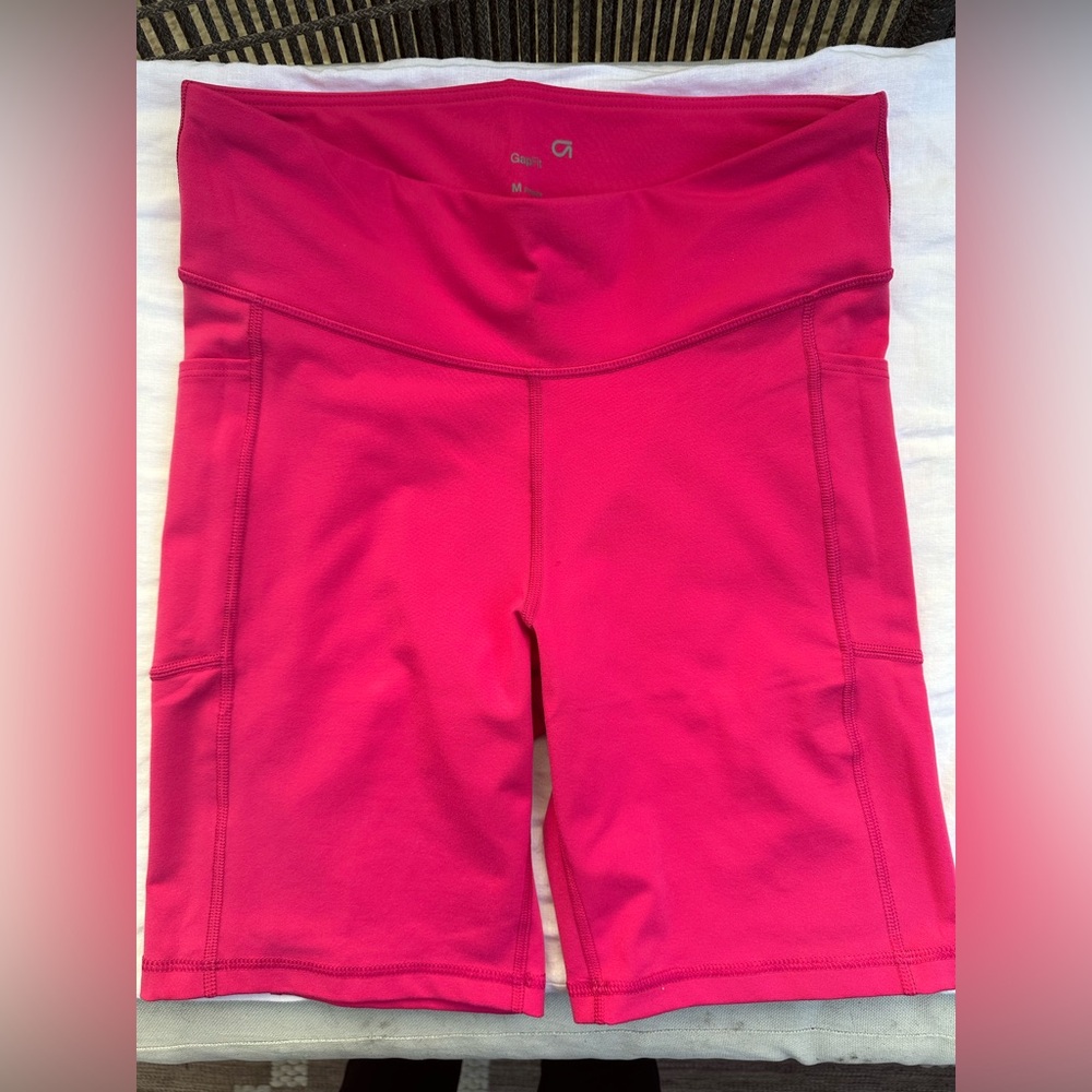 Gap biker shorts